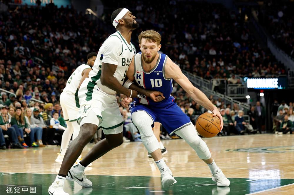 远留在了球 远留在了球