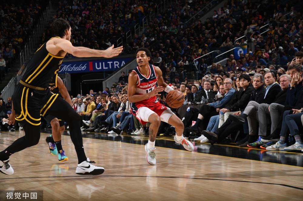 而另一方面 而另一方面